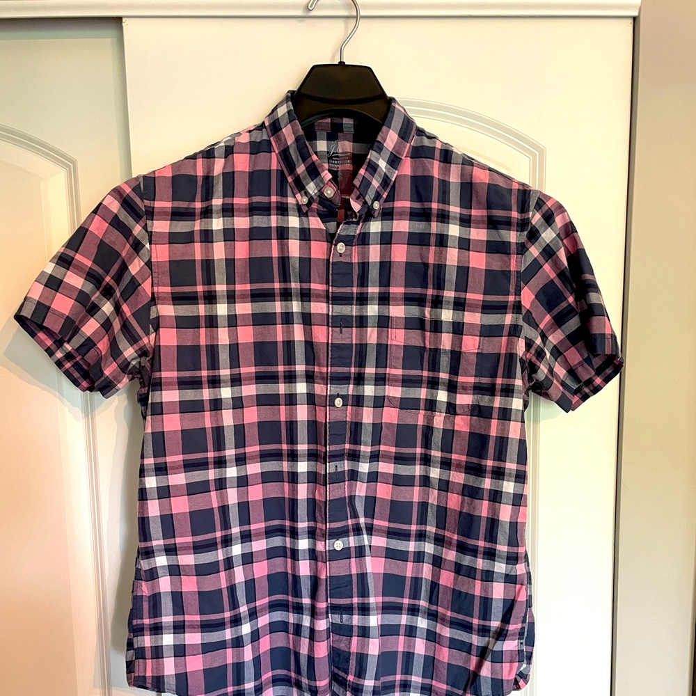 J.Crew Mens Short Sleeve shirt. Size XL Slim